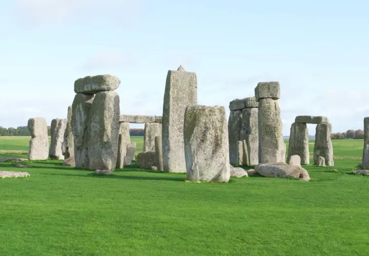Kamienne kręgi Stonehenge, tajemnicze miejsce. Co to za budowla?