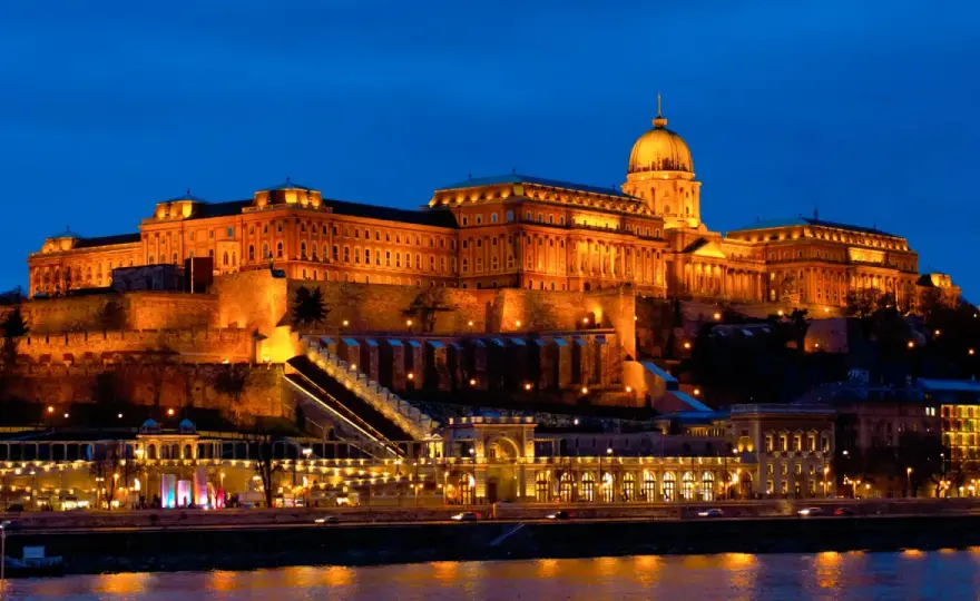 Zamek Królewski Budapeszt - cennik. Jak nie przepłacić?