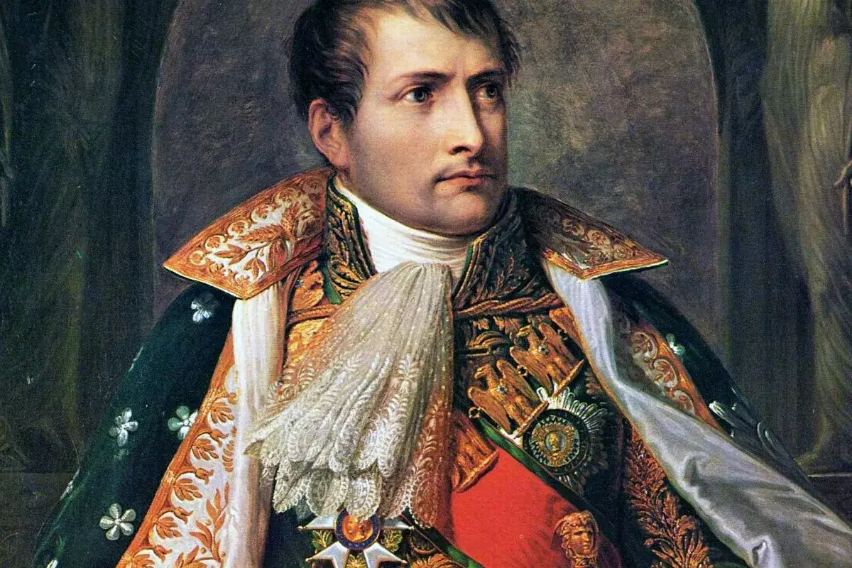 Portret Napoleona Bonaparte w bogatym stroju. Czy wiesz, że ciekawostki o Napoleonie Bonaparte obejmują jego zamiłowanie do kawy i szybkie decyzje?
