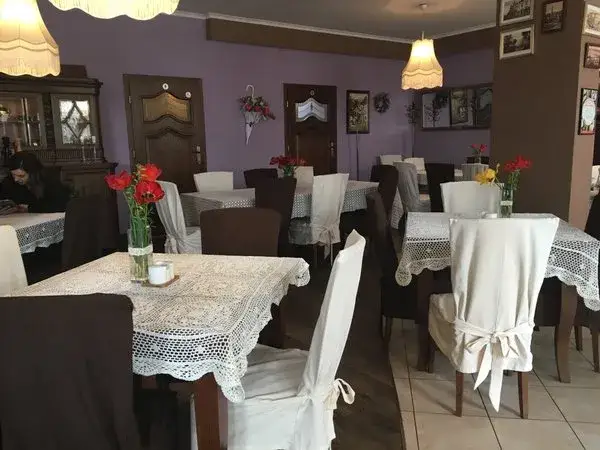 Zdjęcie Gdzie zjeść w Sanoku: najlepsze restauracje i ukryte perełki